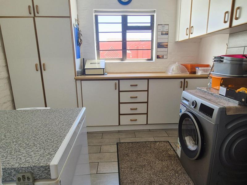 3 Bedroom Property for Sale in Kleinbaai Western Cape